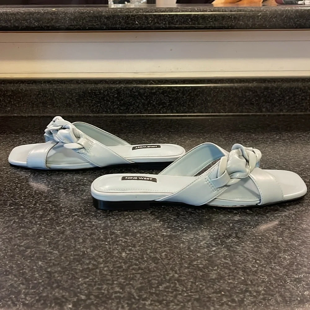 Nine West Sandals. New, Never Worn - Picture 3 of 5